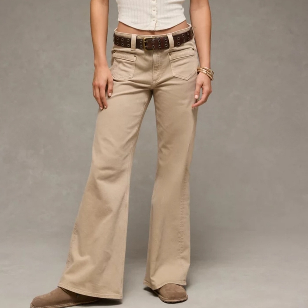 American Eagle Flare Jeans